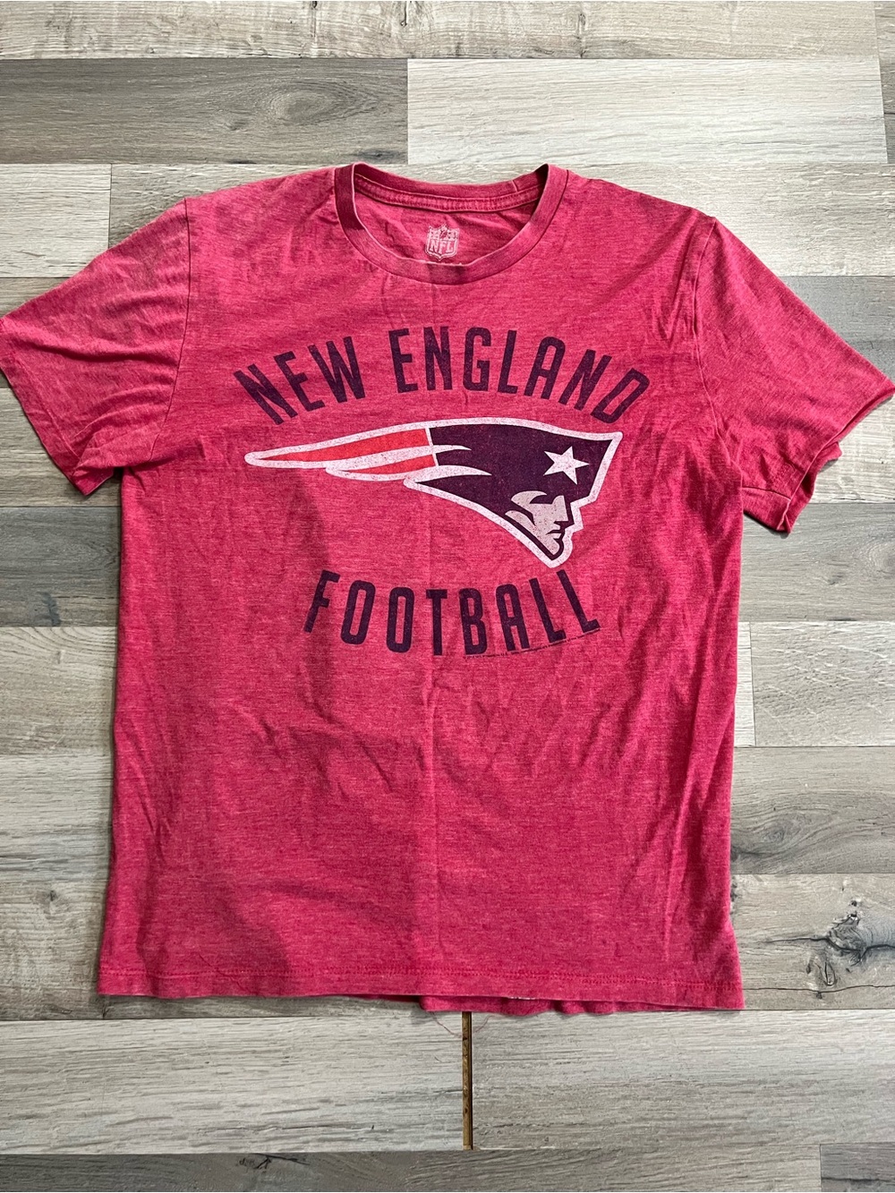 NFL Team Apparel New England Patriots T-Shirt size M